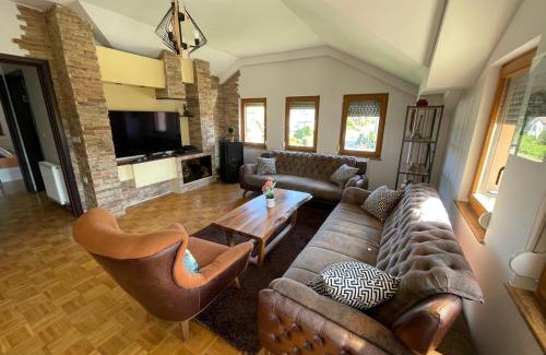 Misleshevo Apartment | MyHOME Apartment