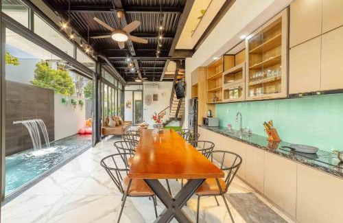 Son Tra Villa | Mykhe Beach 10 minutes Free pick-up Breakfast service BBQ Private pool villa