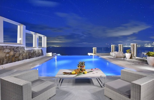 Agios Ioannis Villa | MYKONOS CALYPSO SUNSET LUXURY VILLA POOL-YOGA