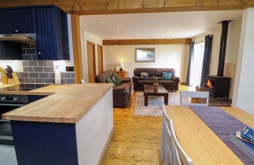 Dogdyke Cottage | MYLO'S COTTAGE, family friendly, with open fire in Boston