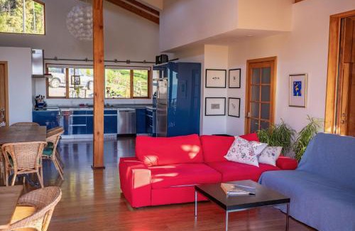 Central Okanagan Cabin | Myra Canyon Lodge