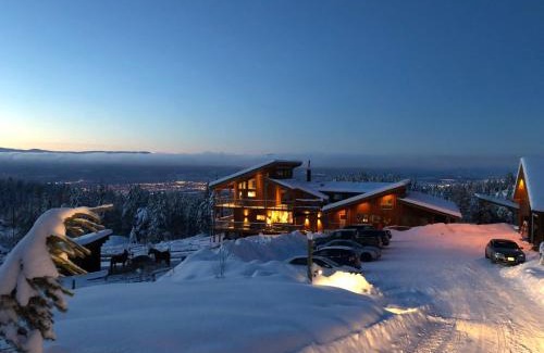 Central Okanagan Cabin | Myra Canyon Lodge