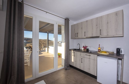 Xilokeratidi Villa | Myrsini's Luxury Suites