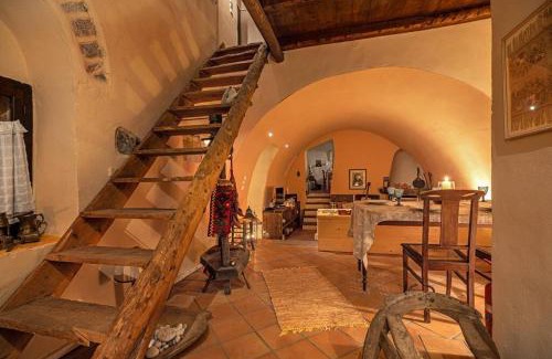 Fokiano House | MYRTILO TRADITIONAL STONE HOUSE !