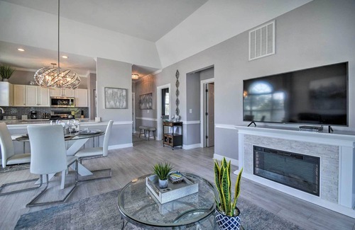 Central Myrtle Beach Condo | Myrtle Beach Condo: Golf Course + Pool View!