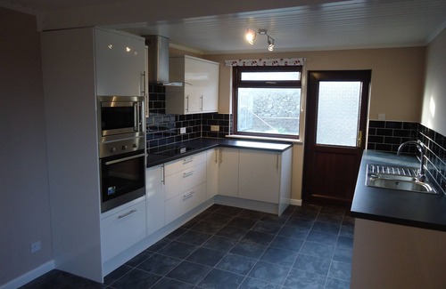 Johnshaven Cottage | Myrtle Cottage set in an elevated location with spectacular sea views.