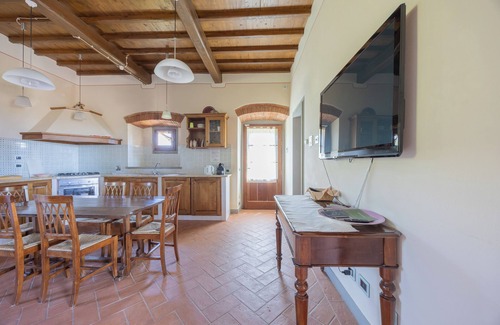 Terranuova Bracciolini House | Myrtle flat in VILLA with POOL