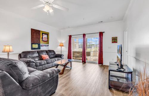 Socastee Apartment | Myrtlewood by Monarch Rentals