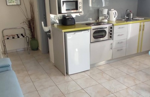 Dhrakata House | Myrtos Cottages Kefalonia