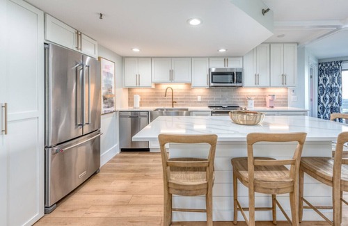 Palmetto Dunes Apartment | MyStay at 1208 Villamare Ocean views Premier Design New Pools & Hot Tubs!