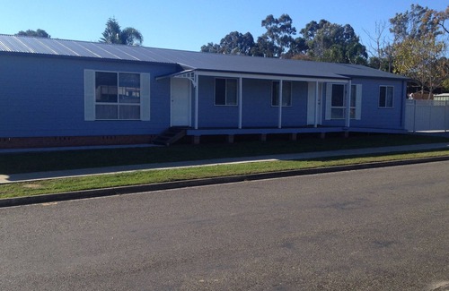 Nowra House | Mystic Blue.