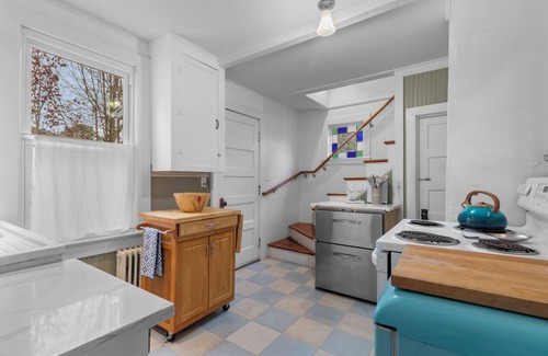 Mystic - New London House | Mystic Bungalow. Downtown Mystic