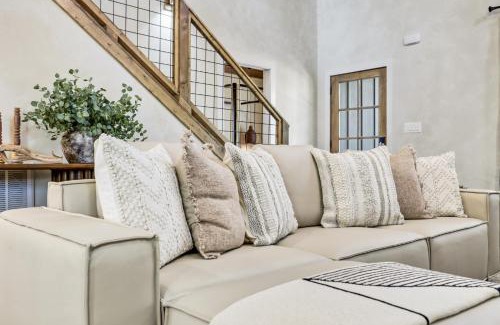 Ellijay House | Mystic Grove Luxury Mountain Hideaway