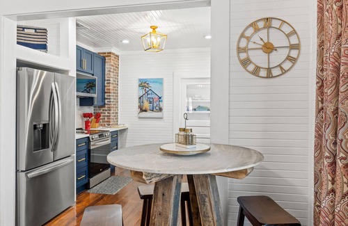 Port St. Joe House | Mystic Moon- family friendly, fenced yard, pets welcome!