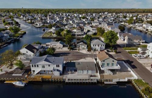 Mystic Island House | Mystic Island waterfront oasis