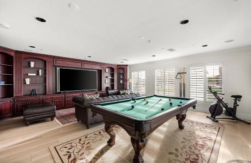 Country Club Acres House | Mystique Paradise modern mixed with eclectic treasure