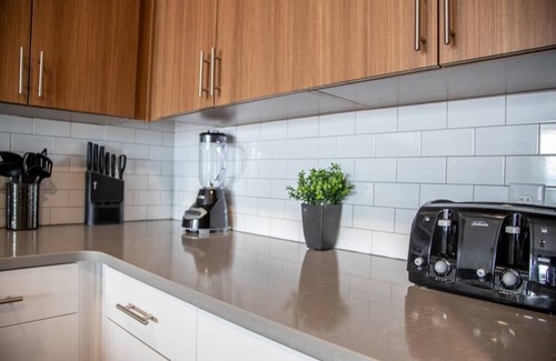 Downtown Apartment | Mystique Royale Room