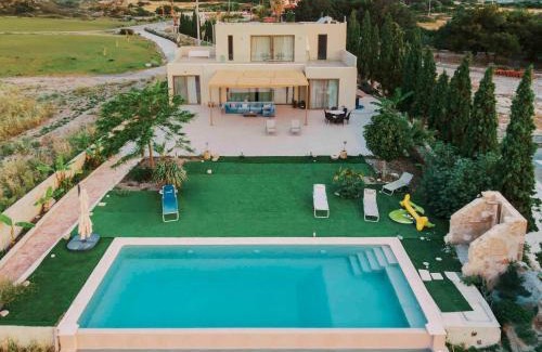 Gennadi Villa | Mythica Luxury Villa