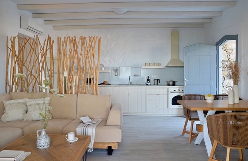 Stelida Villa | MYTHOLOGY VILLA | 2 BDR SEA VIEW WITH PRIVATE POOL