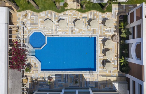 Tingaki Apartment | Mythos Suites Hotel