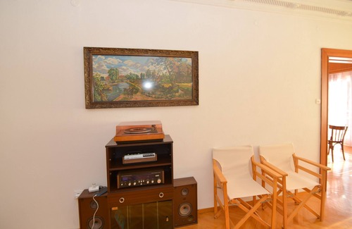 Lesvos Apartment | Mytilini central apt 5 min walk from port, shops