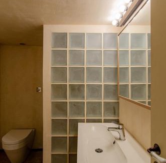 Ermoupoli House | MyYellowHome