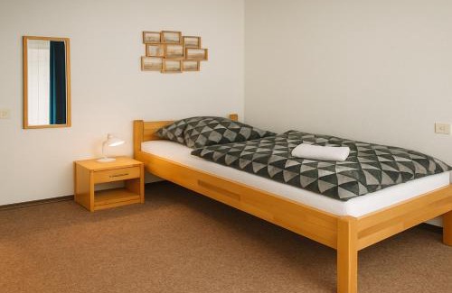Dietzenbach House | Nähe Frankfurt für Monteure-Gruppen bis 10 Personen