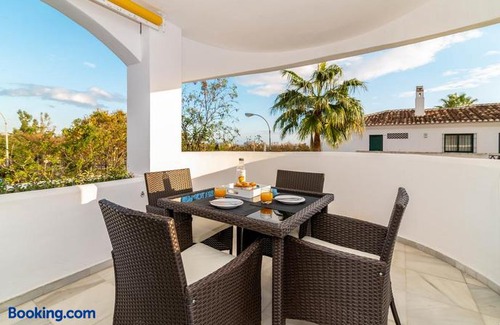 Benalmadena Costa Apartment | N&a Pueblo Del Parque 2bdr Apartment