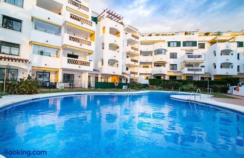 Benalmadena Costa Apartment | N&a Pueblo Del Parque 2bdr Apartment