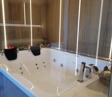 Erenler Hotel | N'Ala Otel