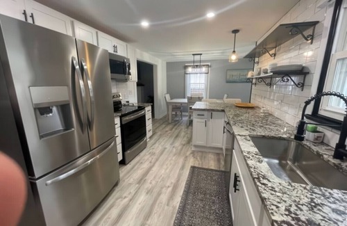 Sea Breeze House | N/Lake Ontario - 3BR Home Near Beach & Seabreeze