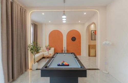 Ngu Hanh Son Villa | N&N Modern House-3BRs-Mini Golf-Bida-5mins walk to My Khe Beach