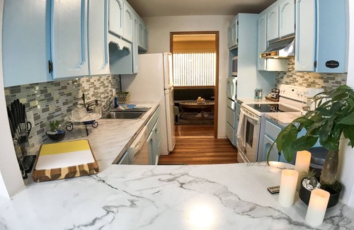 Richland House | N.Richland Executive/Corporate/Family -Deck-PingPong-2Bikes-Sleeps6-10-Kingsuite