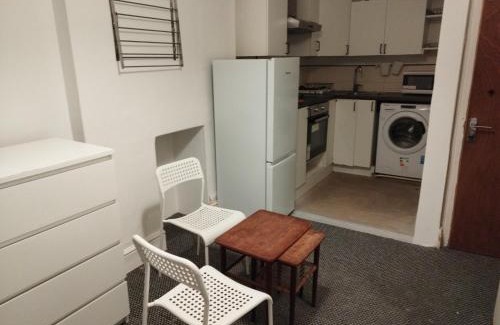Finsbury Park Apartment | N7 near stadium