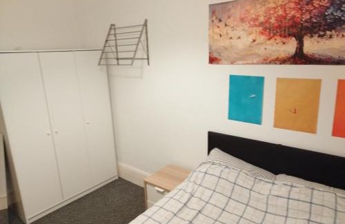 Finsbury Park Apartment | N7 near stadium