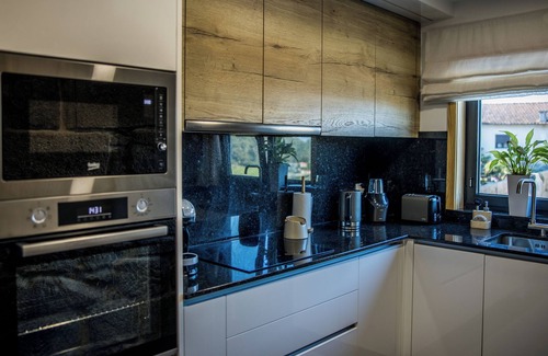 Vilarinho House | nA calm and peaceful place, ideal for families, surrounded by history.