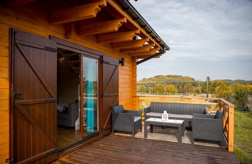 gmina Klucze House | Na Dworosku - house with hot tub in heart of Jura, Golczowice, Poland