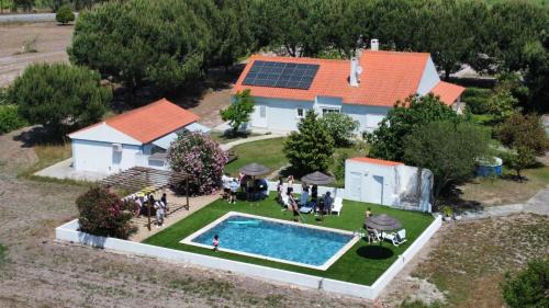 Palmela House | Na Quinta- alojamento rural com piscina de água salgada