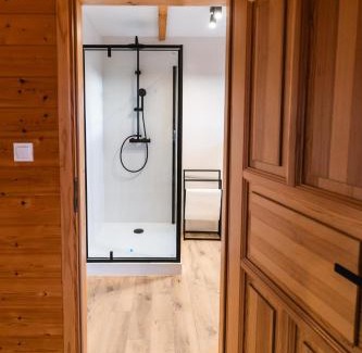 Koscierzyna House | Nad brzozowym stawem