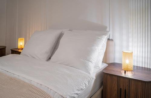 West Pomeranian Voivodeship Apartment | Nad Odrą Szczecin - luksusowy apartament z widokiem na Odrę, tarasem i klimatyzacją