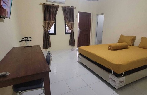 Laweyan House | Nadamax Solo Guest House
