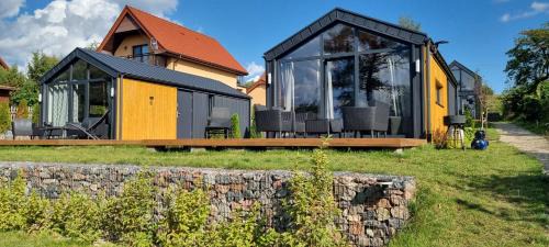 Kruklanki Resort | #NadJeziorem - Domki wypoczynkowe - Jeziorowskie
