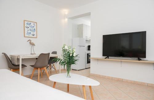 Potokaki Apartment | Naftilos Rosmarinus Apartments