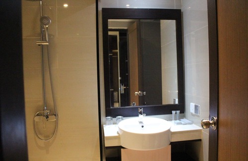 Lubuk Baja Hotel | Nagoya Mansion Hotel & Residence