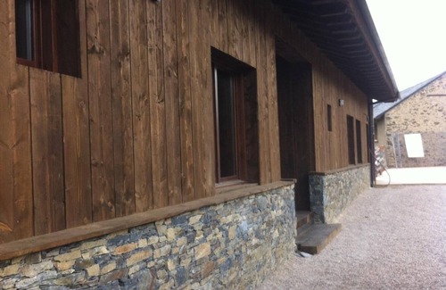Nahuja Cottage | NAHUJA I - Five Bedroom Cottage, Sleeps 12