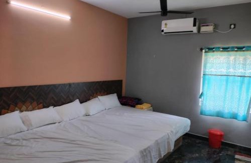 Coimbatore House | Nainika home stay way to Isha and marudhamalai