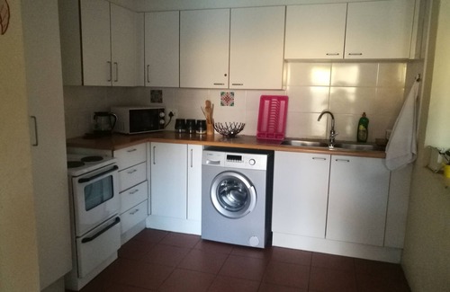 Primrose Villa | Naisar Holiday Home & Cottage Primrose