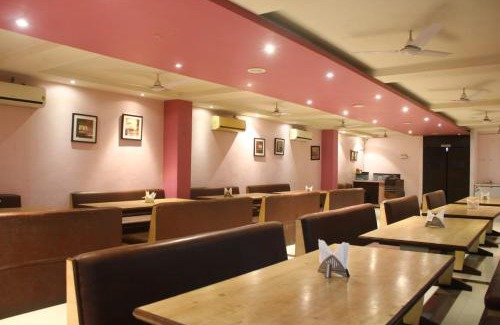 Banswara Hotel | Nakshatra Hotel