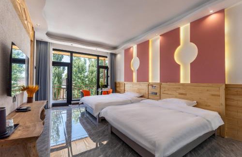 Xinyuan House | Nalati Funri Hotel