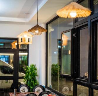 Xinyuan House | Nalati Funri Hotel
